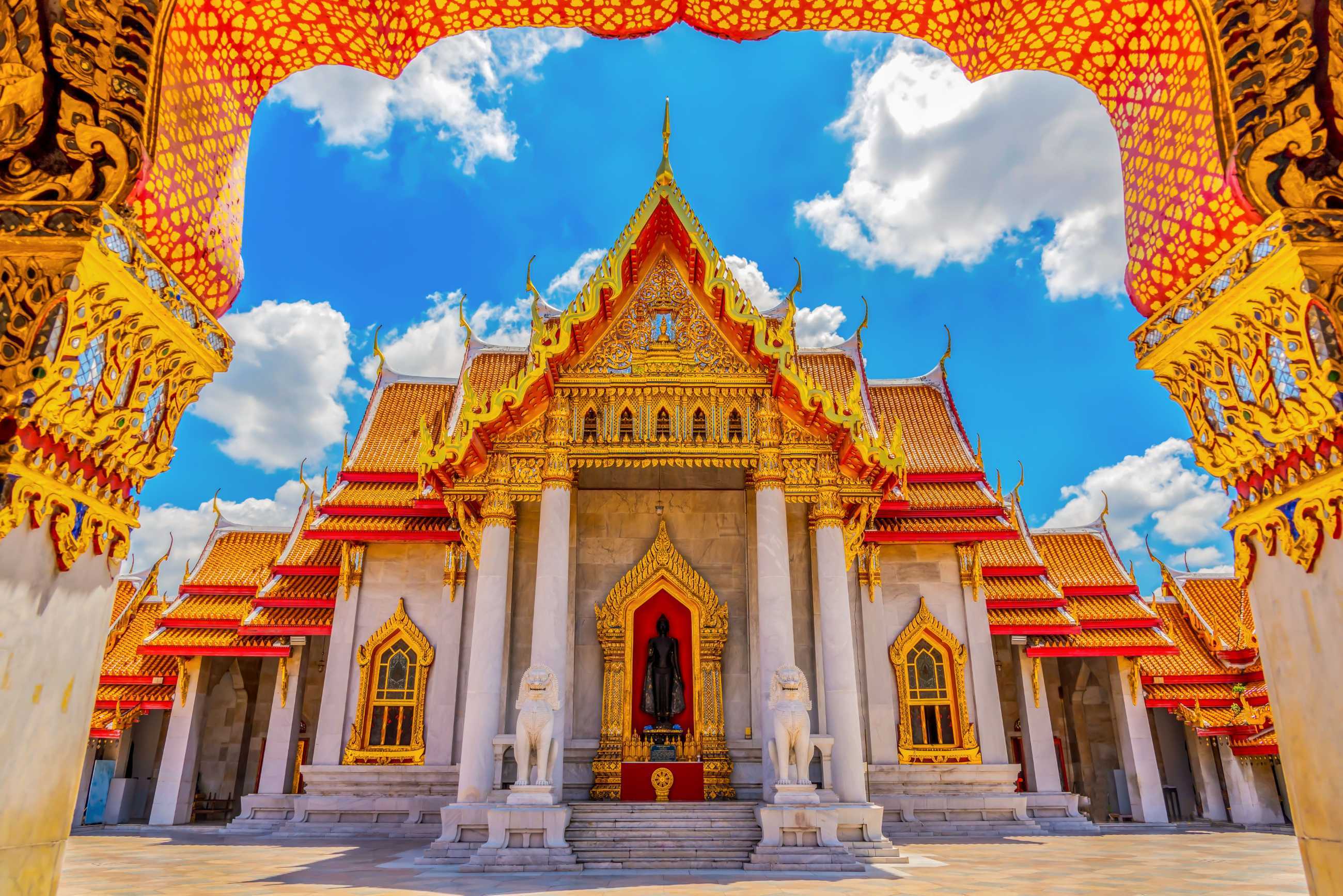 Bangkok-Wat Benchamabophit, Bangkok, beautiful Thai architecture
