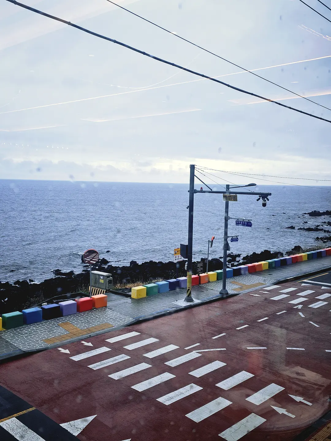 Busan/Jeju-Come to Jeju Island to see the crystal clear sea during the holidays