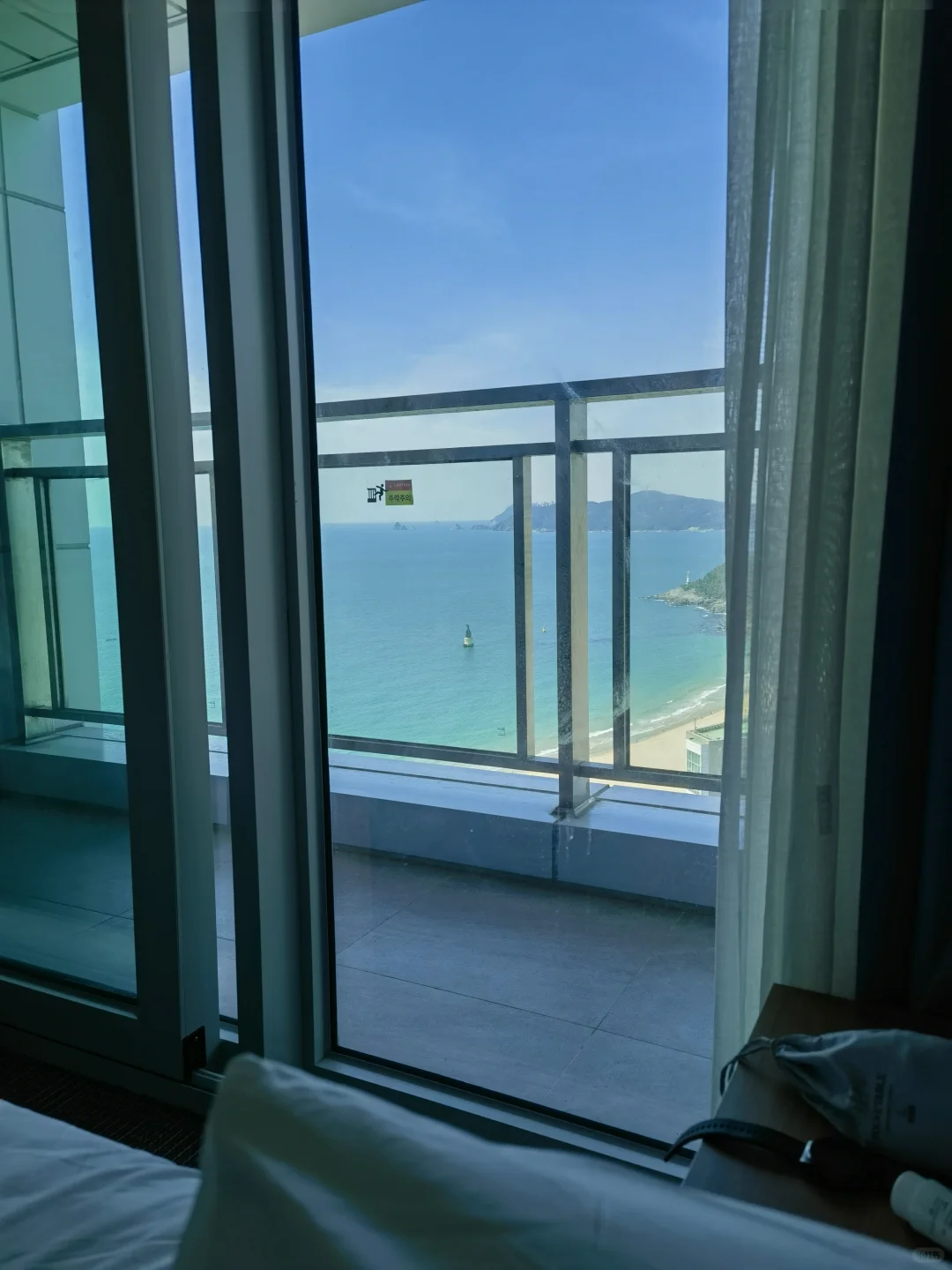 Busan/Jeju-La Vie Atlan Hotel, where you can enjoy the view of Haeundae from your bed