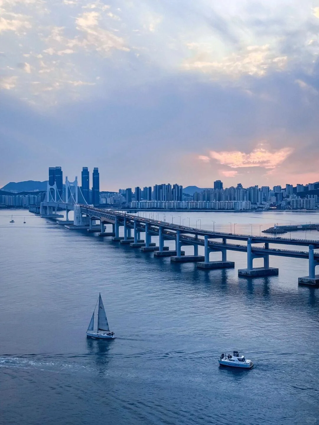 Busan/Jeju-Park Hyatt Busan Haeundae ?Hotel has a wide variety of dining options