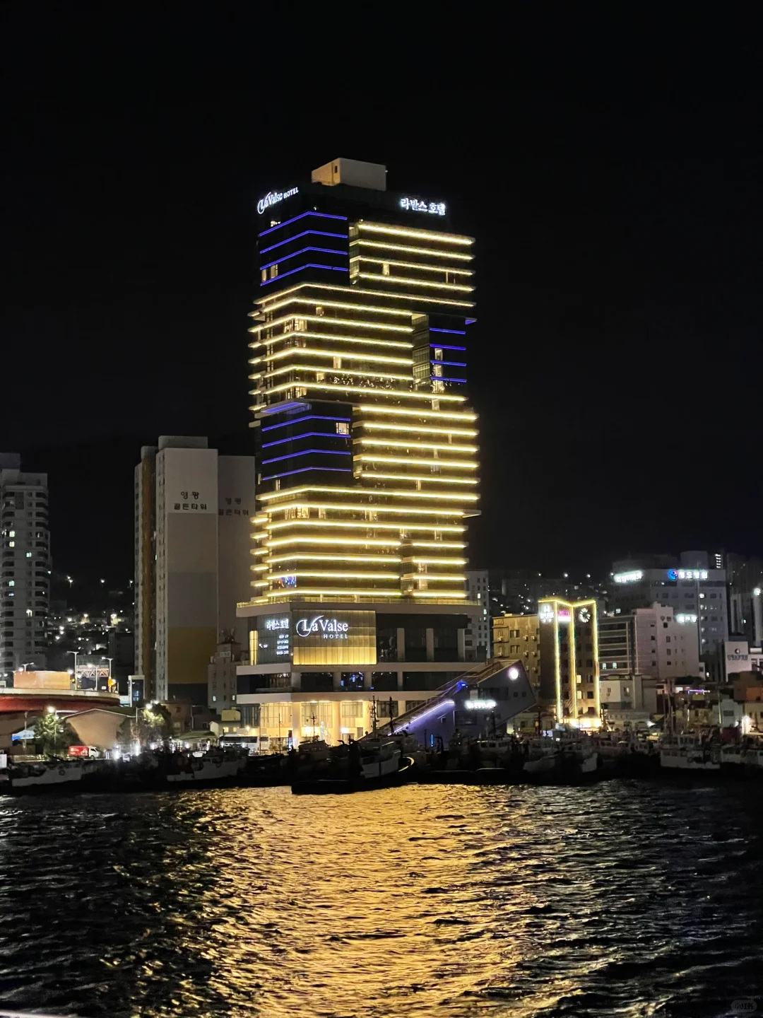 Busan/Jeju-70,000 won per person, staying in a sea view room at Busan Walser Hotel