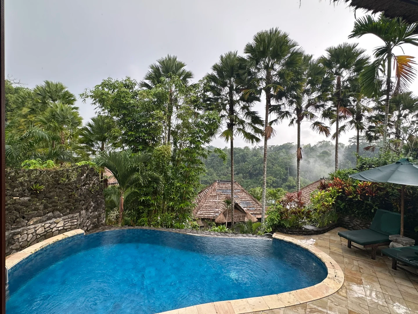 Bali-Potato head hotel, The royal pita maha hotel, IBAH LUXURY Villas experience