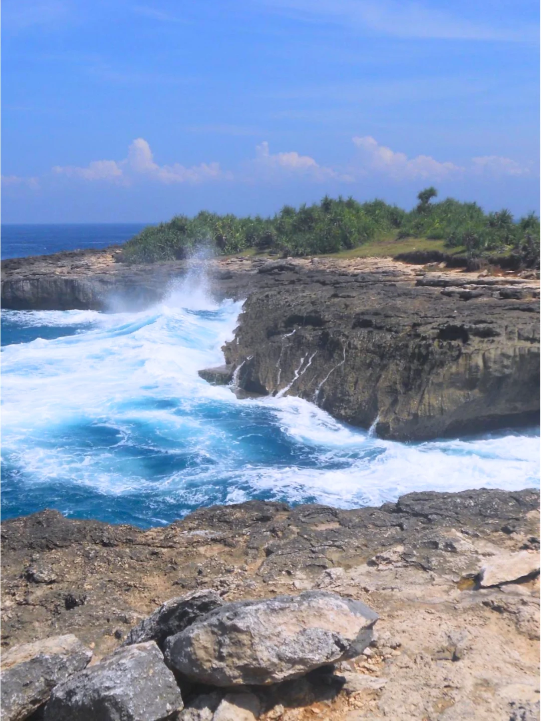 Bali-If you come to Bali, you must come to Lembongan Island?, it is really beautiful
