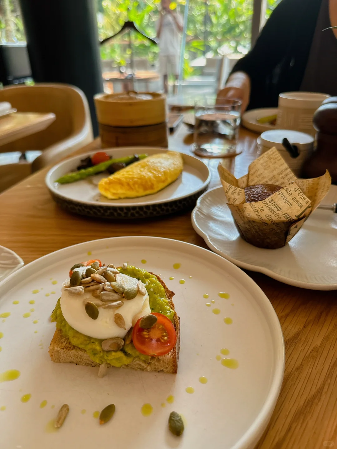 Jakarta-St. Regis Jakarta review: the pool feels like a little Bali