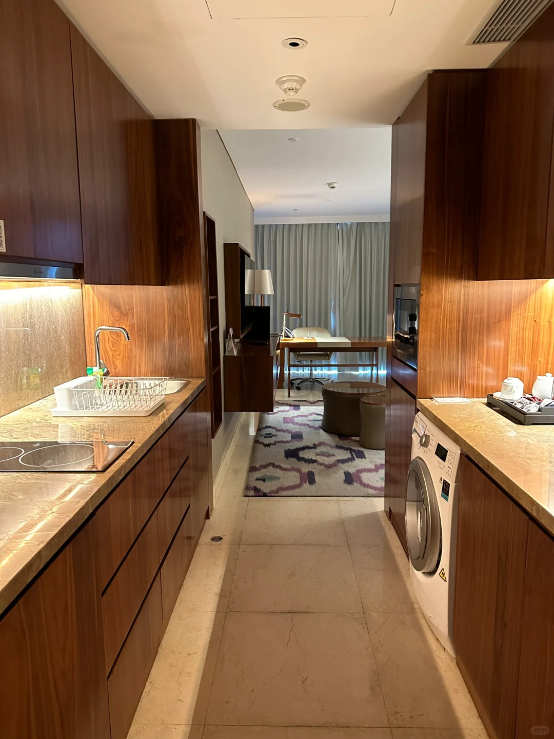 Jakarta-Ascott Apartment in Sudirman?, Jakarta, a business-style hotel