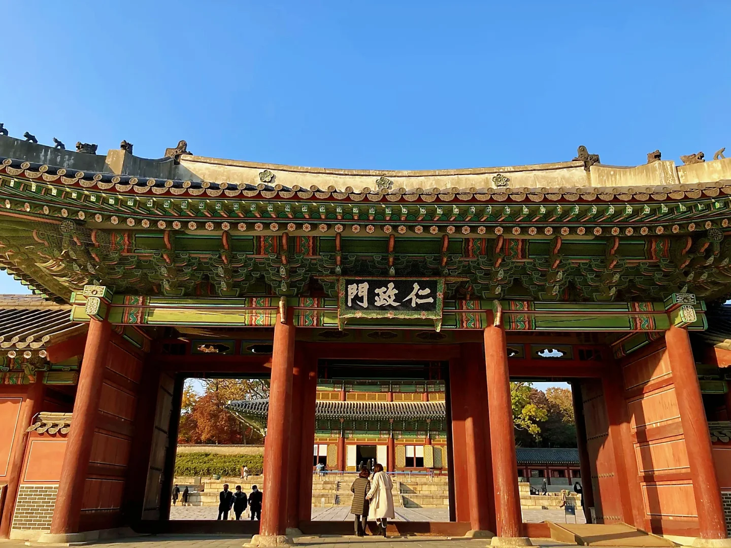 Seoul-Top 10 attractions in Seoul?. Gyeongbokgung Palace, Bukchon Hanok Village, Insadong Street...