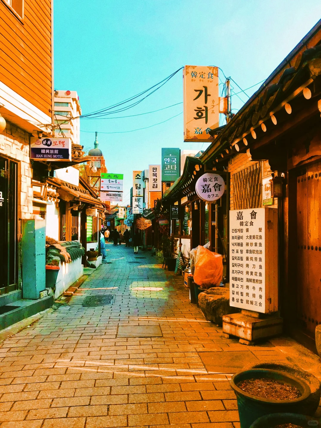 Seoul-Top 10 attractions in Seoul?. Gyeongbokgung Palace, Bukchon Hanok Village, Insadong Street...