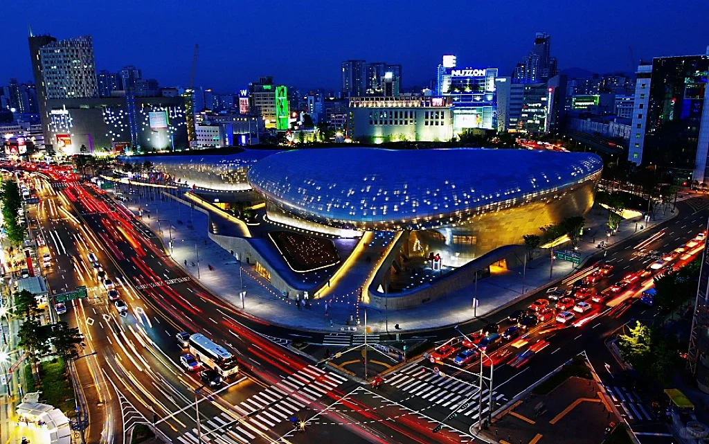 Seoul-Top 10 attractions in Seoul?. Gyeongbokgung Palace, Bukchon Hanok Village, Insadong Street...