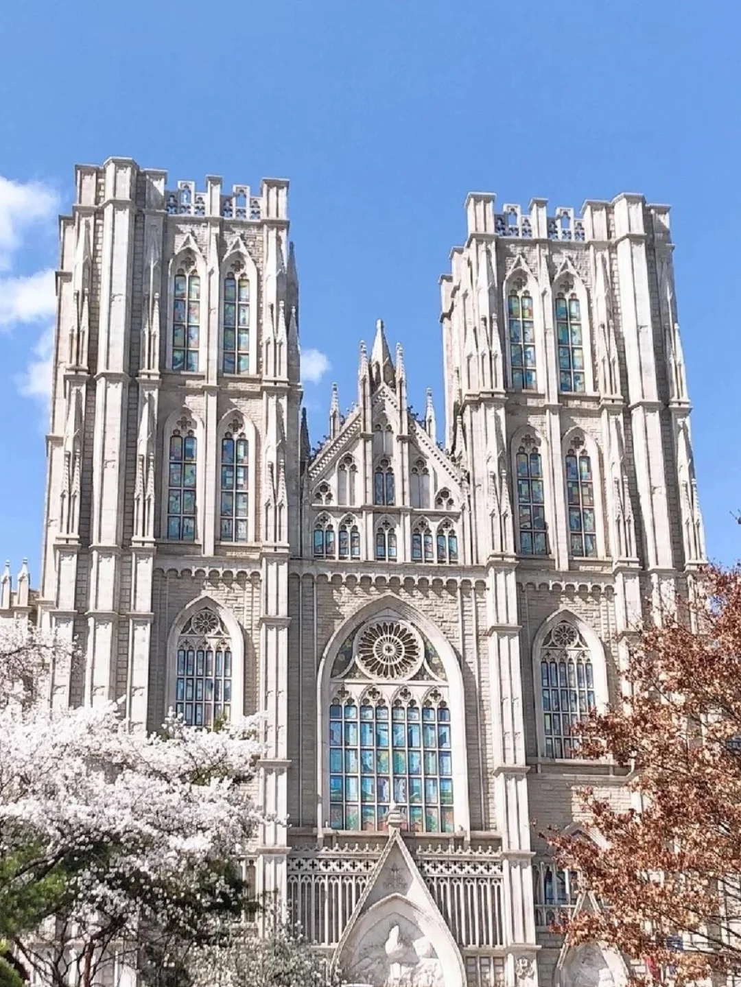 Seoul-I was shocked by the TOP8 beautiful scenery in Korea?. Itaewon, Han River and Lotte World