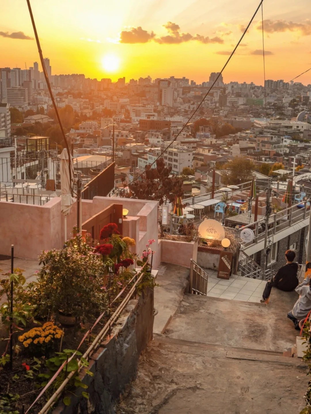 Seoul-I was shocked by the TOP8 beautiful scenery in Korea?. Itaewon, Han River and Lotte World