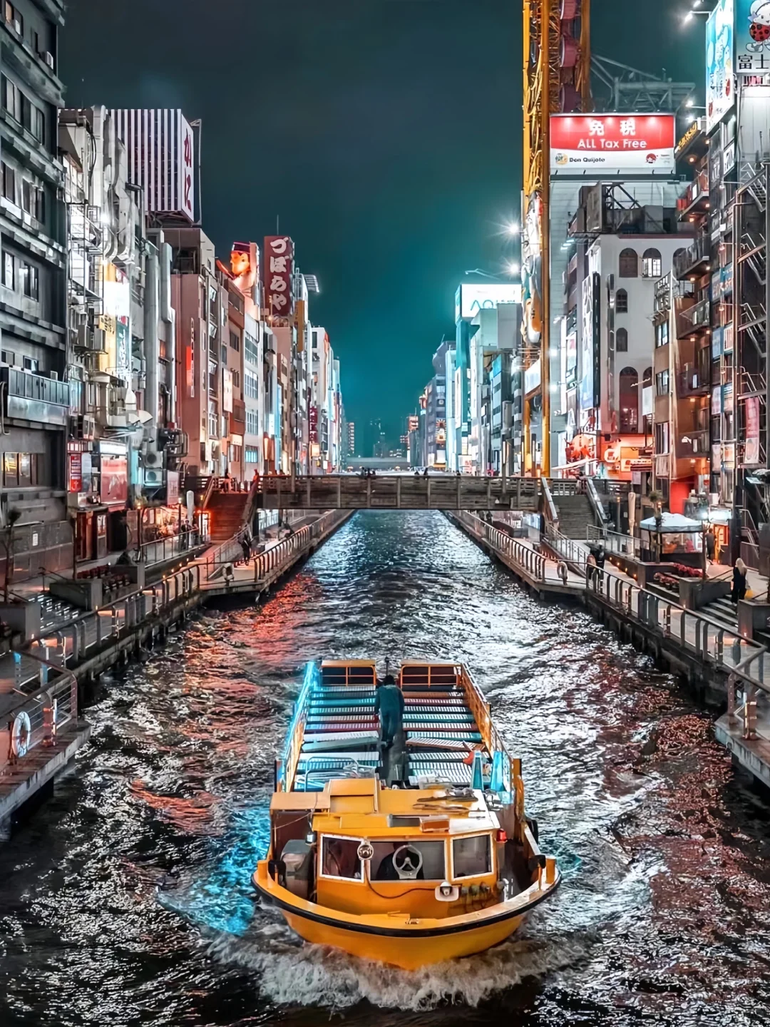 Osaka-Osaka must-see attractions Shinsaibashi,?  food, shopping and street performances