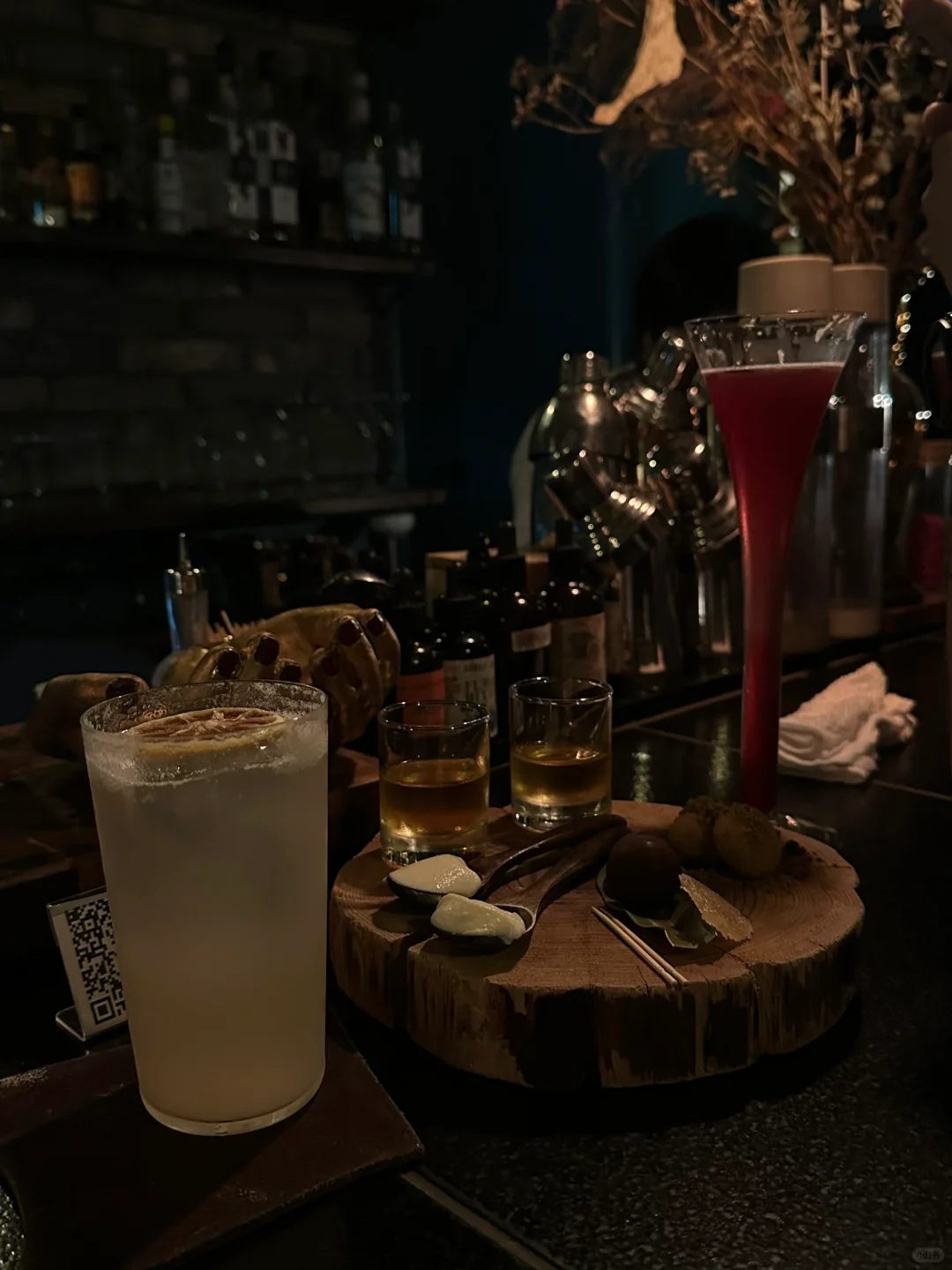 Okinawa-Okinawa Alchemist Ryukyu Bar?, a bar menu based on local climate
