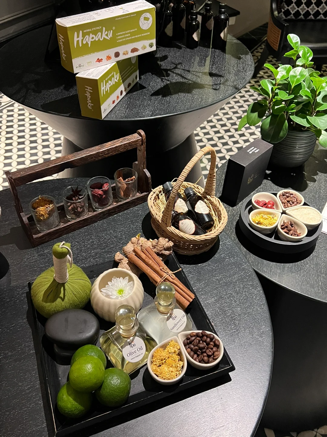 Hanoi-La Siesta Hotel?, a Hanoi hotel with luxurious decoration and spa experience