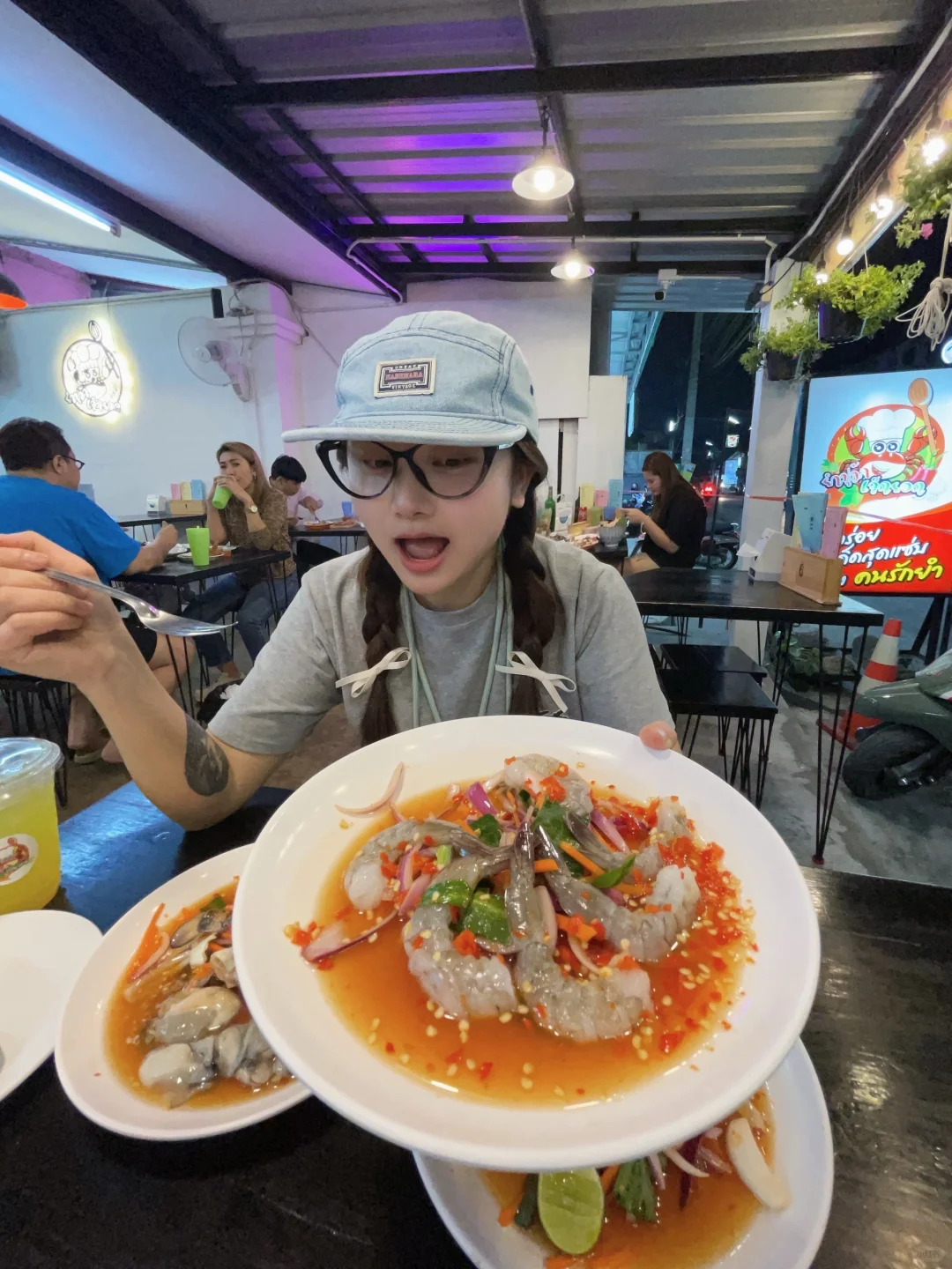 Chiang Mai-Yumpummajedyod?, the first thing to do when you come to Chiang Mai is to eat at this raw pickled restaurant