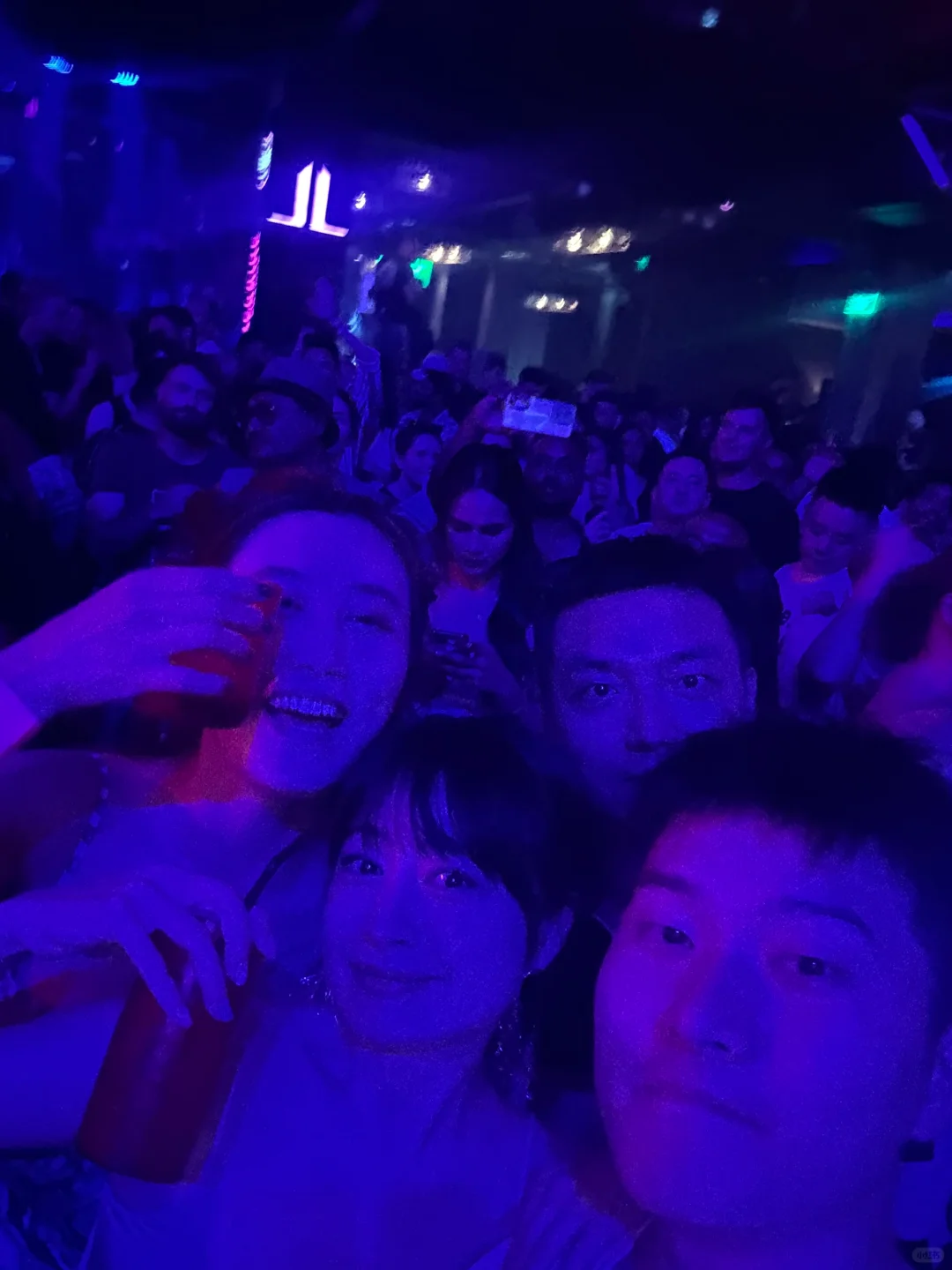 Phuket-New York? Nightclub in Phuket, ranked No. 1 nightclub in Asia