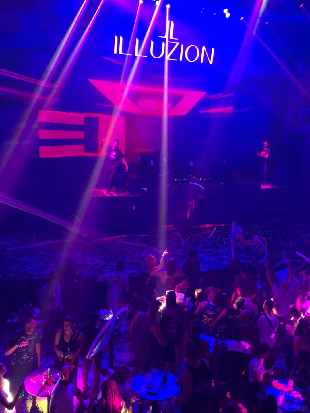 Phuket-Phuket Bar Recommendations? | Thailand Nightclub Illuzion Disco Guide?