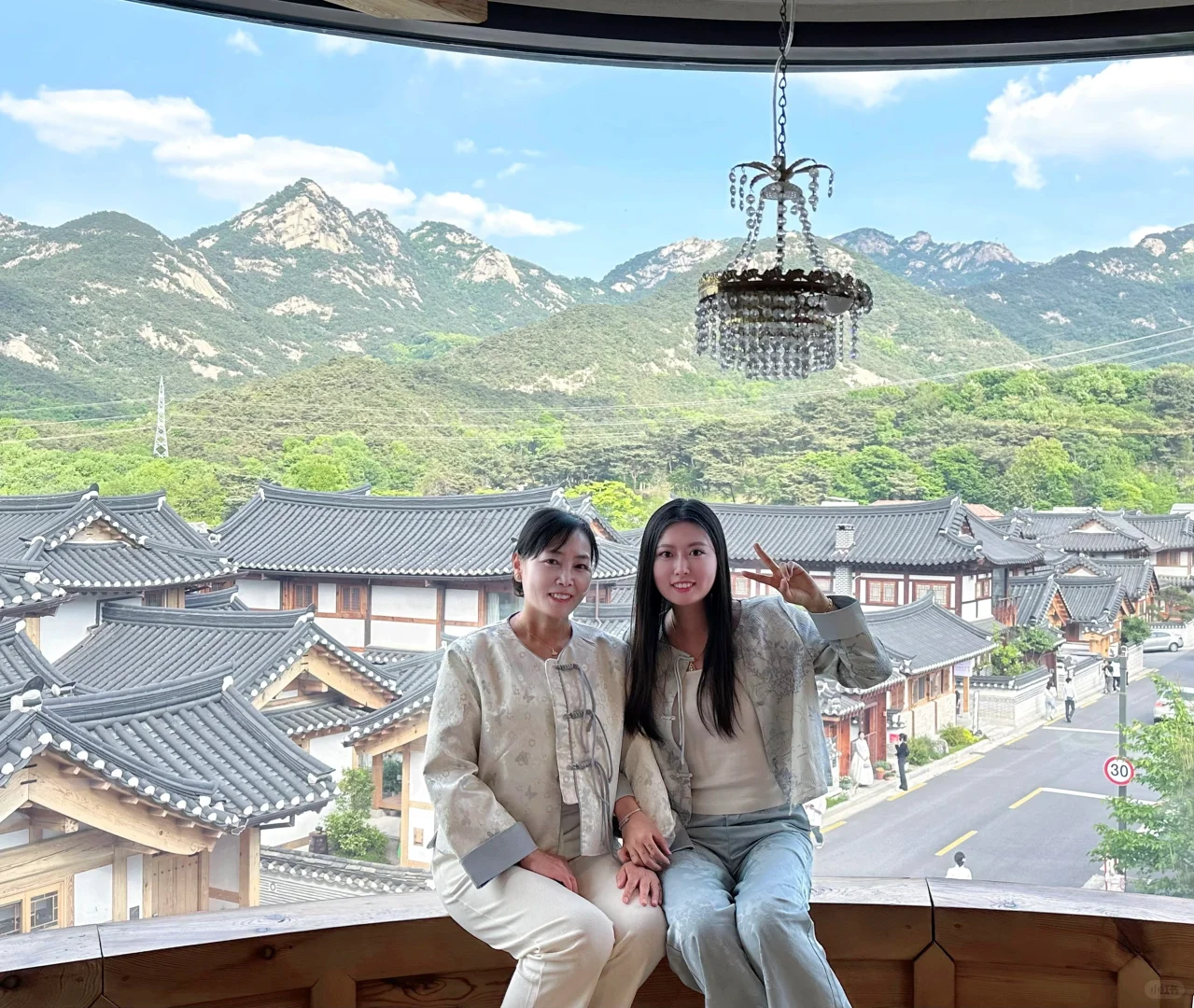Busan/Jeju-Busan Maritime Cable Car? is so beautiful! Visit Hanok Village and Seoul Tower