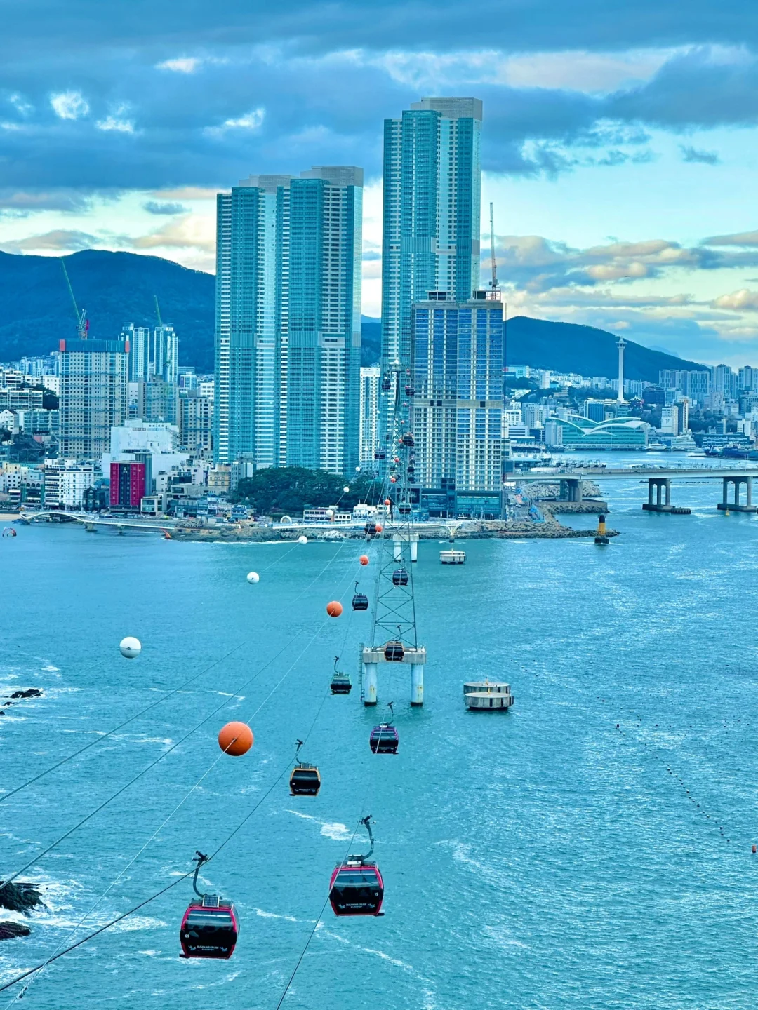 Busan/Jeju-For these 18 photos, I came to Busan, South Korea for a trip