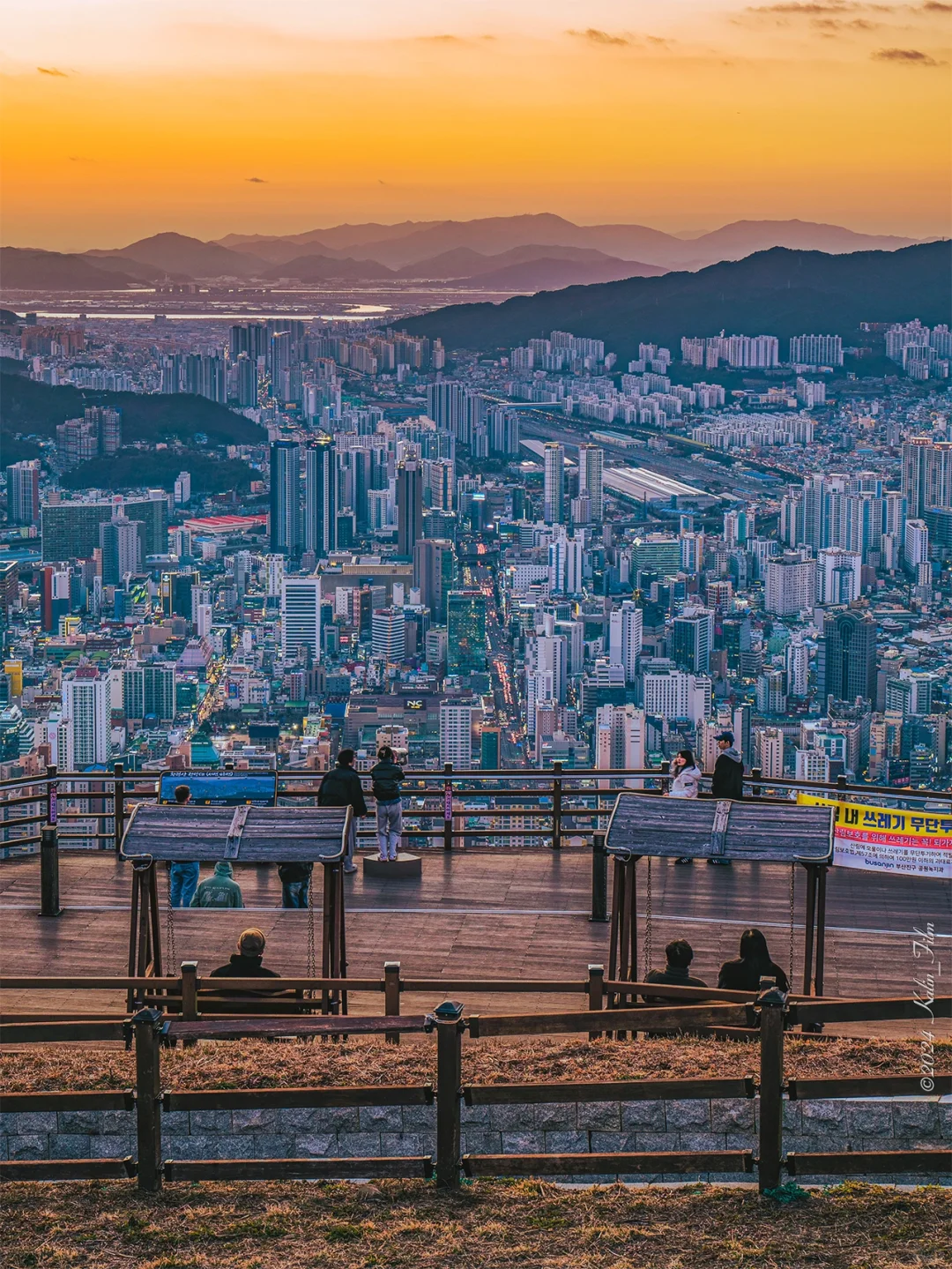 Busan/Jeju-Busan Night View ?｜Hwangnyeongsan Observation Deck & Beacon Tower