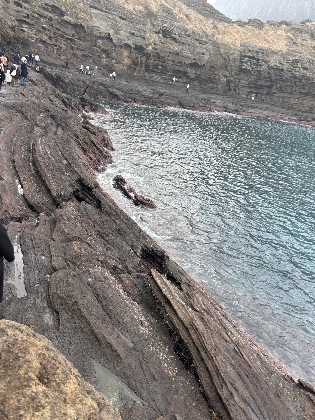 Busan/Jeju-South Korea's Jeju Island's best hidden attraction: ?Seogwipo Dragon Head Coast