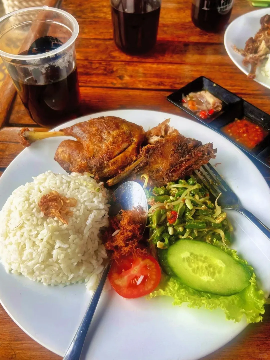 Bali-Must-try food when traveling to Bali. Recommended: Wahaha Jimbaran, Cuca Restaurant??