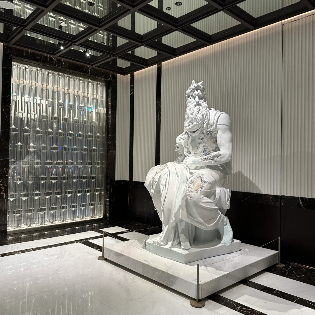 Seoul-Four Seasons Seoul and Josun Palace Hotel Review, Filming Location of Korean Drama Dark Glory