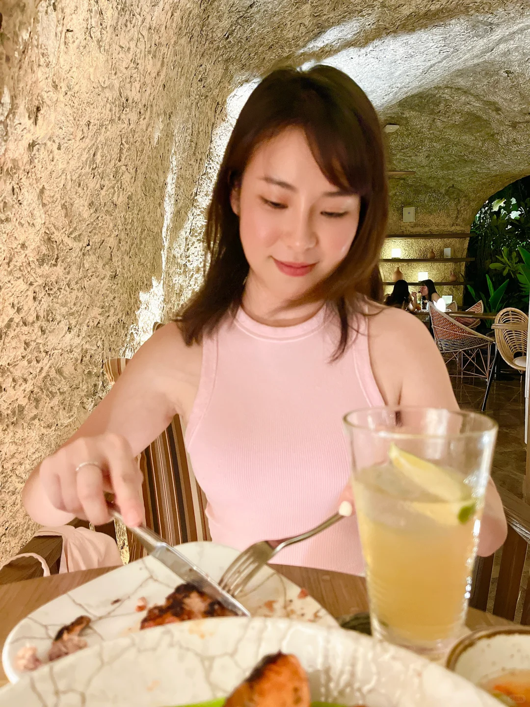 Cebu-The Buhi Cave? at the Sheraton Cebu Hotel is very romantic and suitable for couples