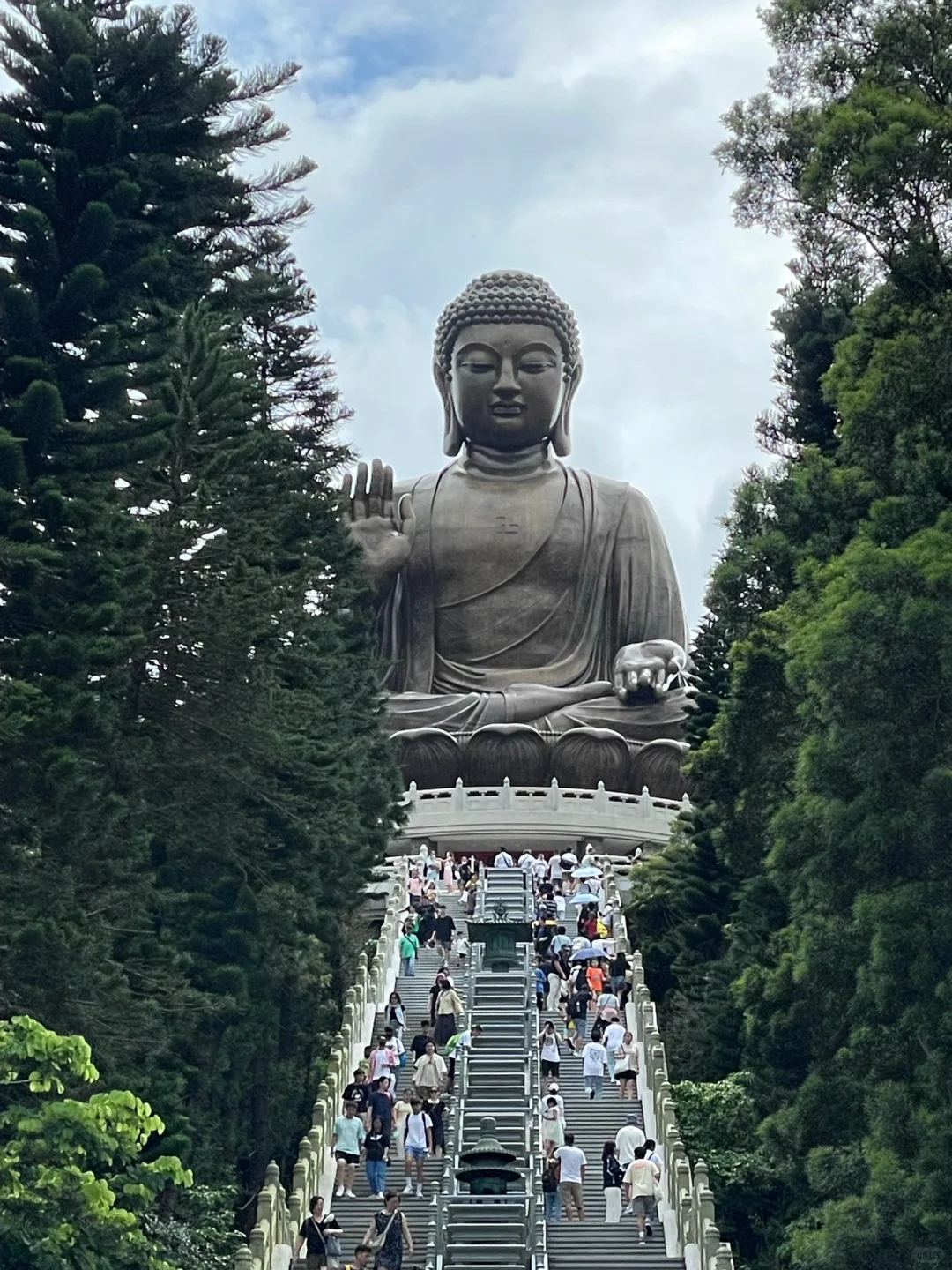 Hong kong-?Weekend trip to Hong Kong, the huge Buddha statue on Lantau Island cleanses your soul⛰️
