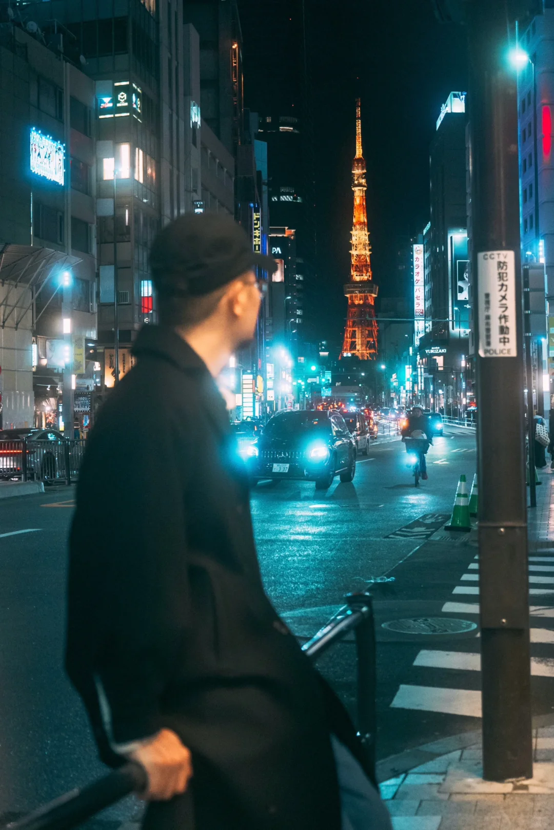 Tokyo-Tokyo Tower?6 leg-friendly camera positions?Take it and take photos