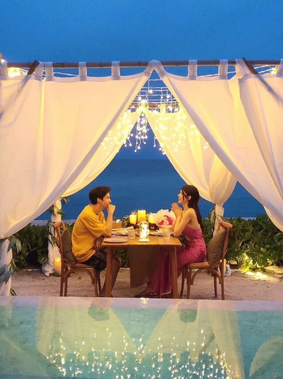 Hua Hin-VALA Hua Hin Hotel, a sweet honeymoon hotel for couples?, with a bathtub facing the sea