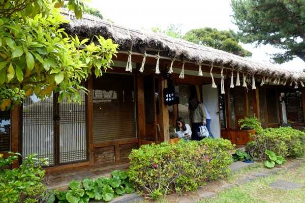 Busan/Jeju-Love Travel: Eat, Drink, Play and Shop in Jeju Island --- Island Hotel Massage