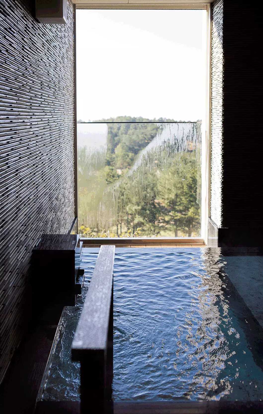 Sapporo/Hokkaido-Find secluded places for hot springs and spas deep in the Japanese nature of Hokkaido