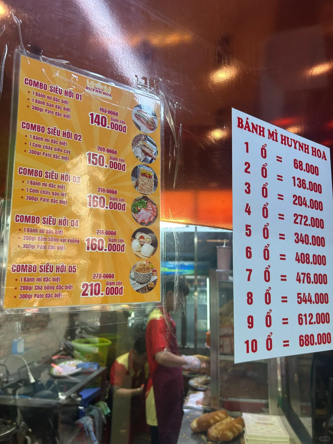 Ho Chi Minh-The best baguette in Ho Chi Minh City, Bánh Mì Huynh Hoa?, the aroma will dazzle you