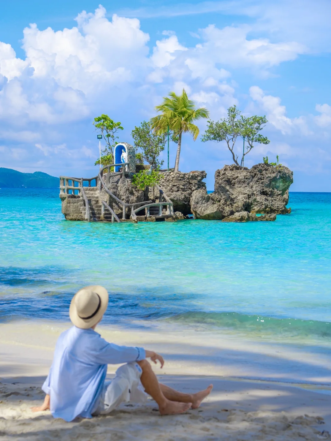 Boracay-National Geographic didn’t lie to me. ?️The beauty of Boracay took my breath away.