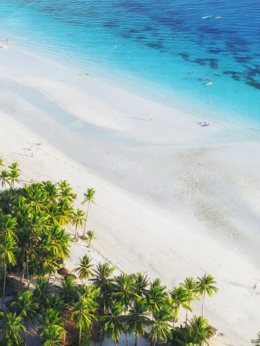 Boracay-National Geographic didn’t lie to me. ?️The beauty of Boracay took my breath away.