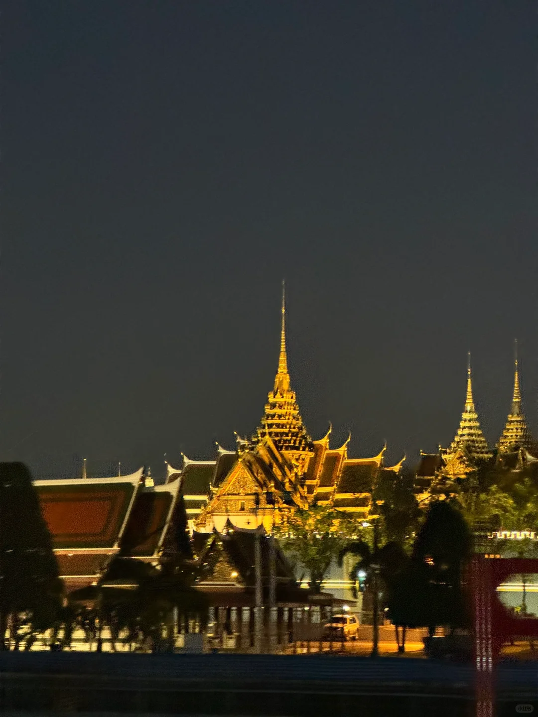 Bangkok-A city view you can’t miss when traveling to Bangkok?, a sunset cruise on the Chao Phraya River