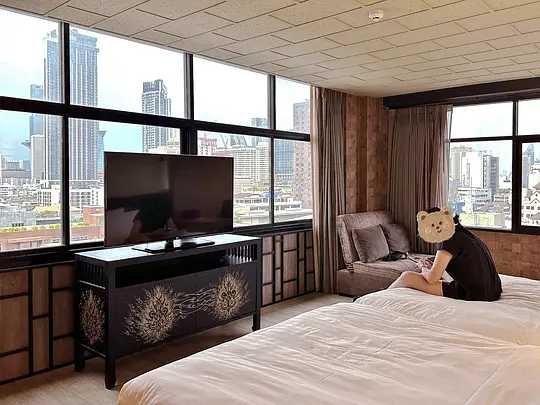 Bangkok-Bangkok IR-ON, Tints of Blue and Siam Hotel, a good hotel is also a kind of scenery.