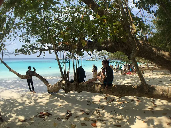 Bangkok-Nine days and eight nights of travel in Thailand. Visit Similan, Tachai, Bangkok and many other cities