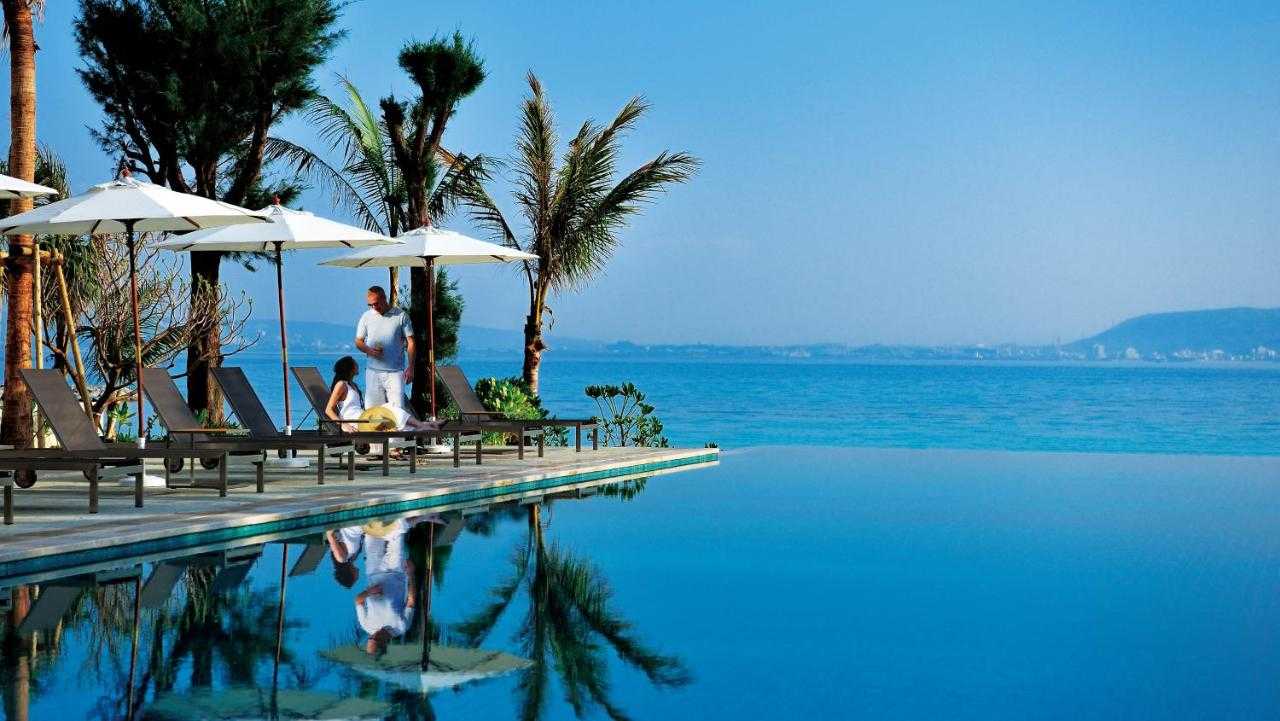 Okinawa-10 Okinawa Beach Resorts Surrounded by the Sea with Unparalleled Ocean Views