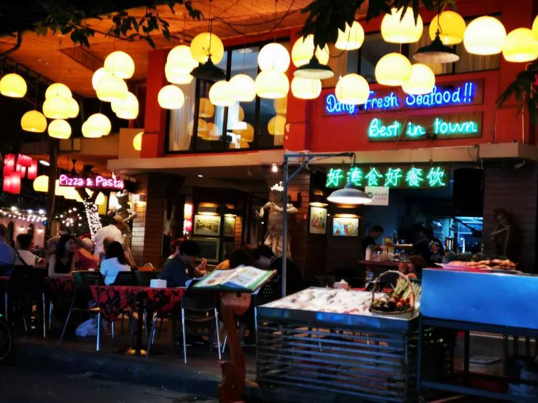 Pattaya-Pattaya Bangkok | 5 days and 4 nights hotel, night market, sea trip arrangements are perfect