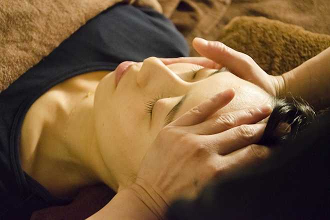 Tokyo-Baan Rak, authentic Thai traditional massage, Ningyocho main store