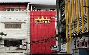 Jakarta-Experience the Royal Brothel in Kota Indah, Jakarta and have sex with blondes