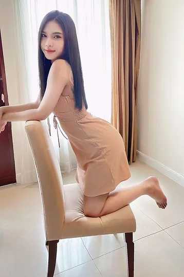 Bangkok-Bangkok New Phetchaburi Road Escort Girls, Experience Passionate Sex in the Hotel