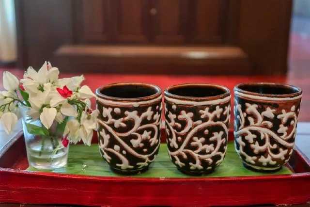 Chiang Mai-Experience Thai massage with a beautiful lady at Chiang Mai Hotel for 1500 baht