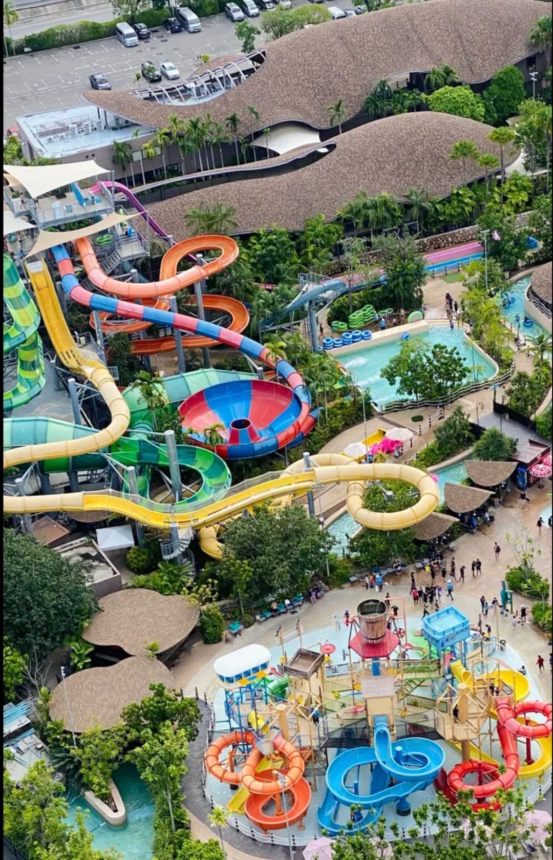 Hua Hin-Hua Hin Holiday Inn Hotel?, a resort with a water park suitable for family travel