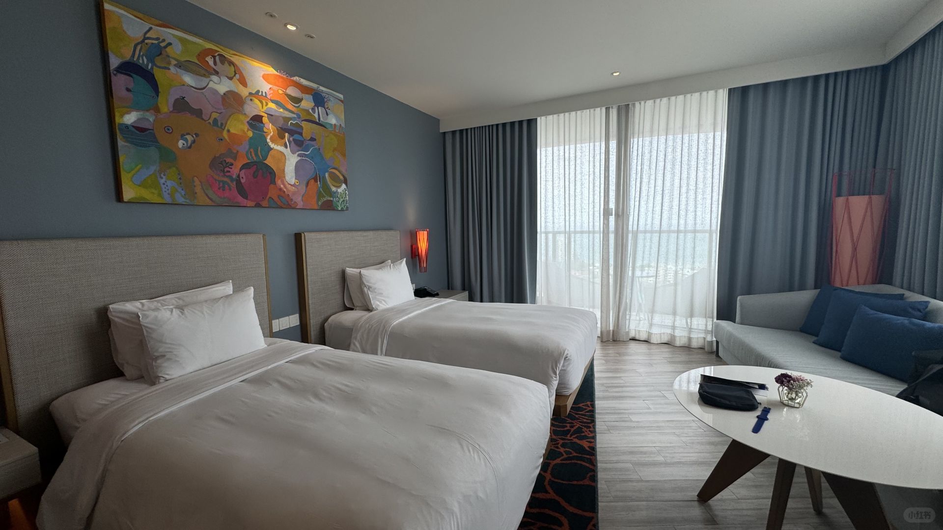 Hua Hin-Hua Hin Holiday Inn Hotel?, a resort with a water park suitable for family travel