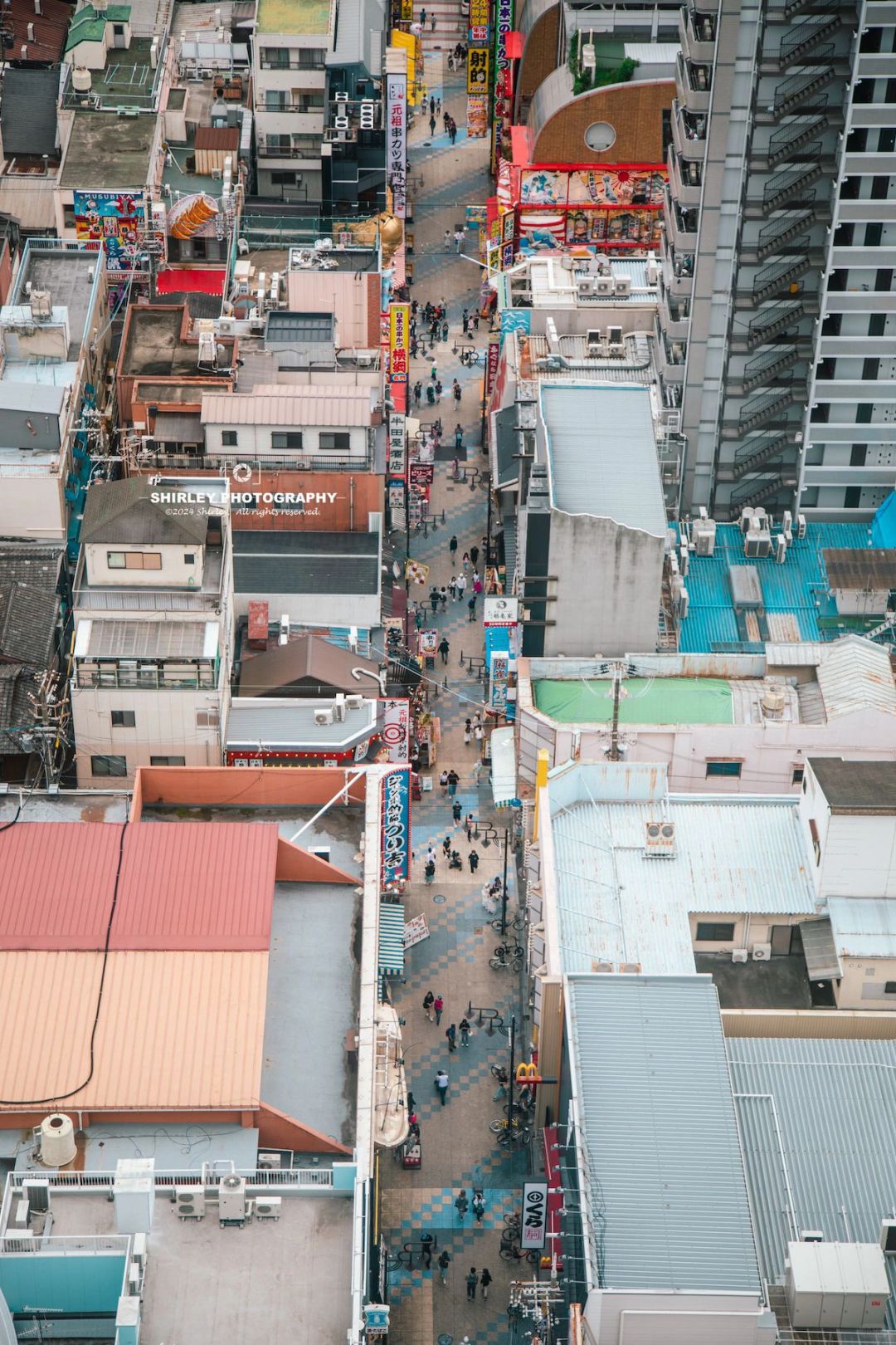 Osaka-Don't miss the hidden spot of Osaka's Tsutenkaku? , where you can see the entire city