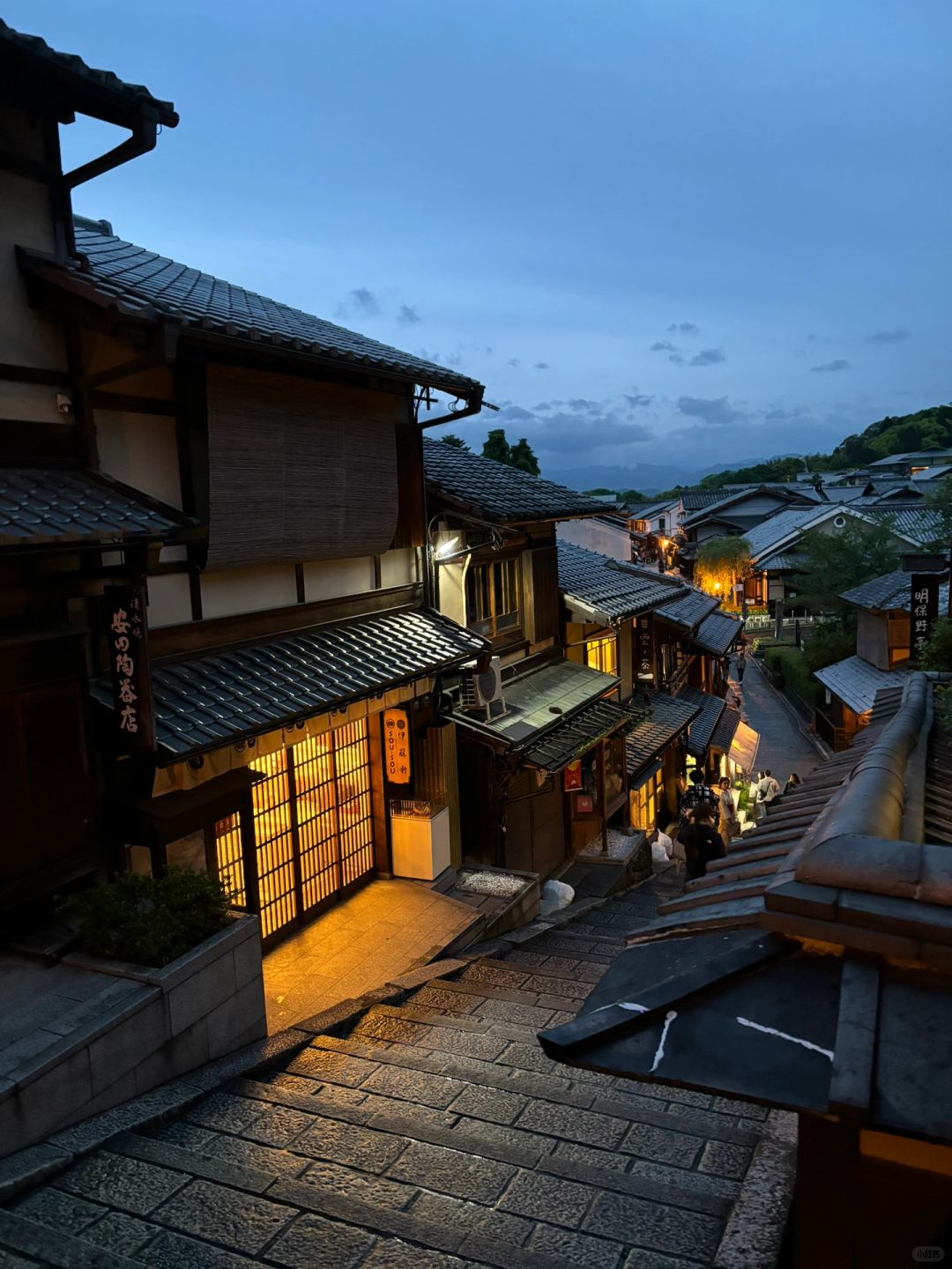 Osaka-Osaka & Kyoto & Nara Travel Diary, Castle Towers, Japan's Three Great Ancient Cities
