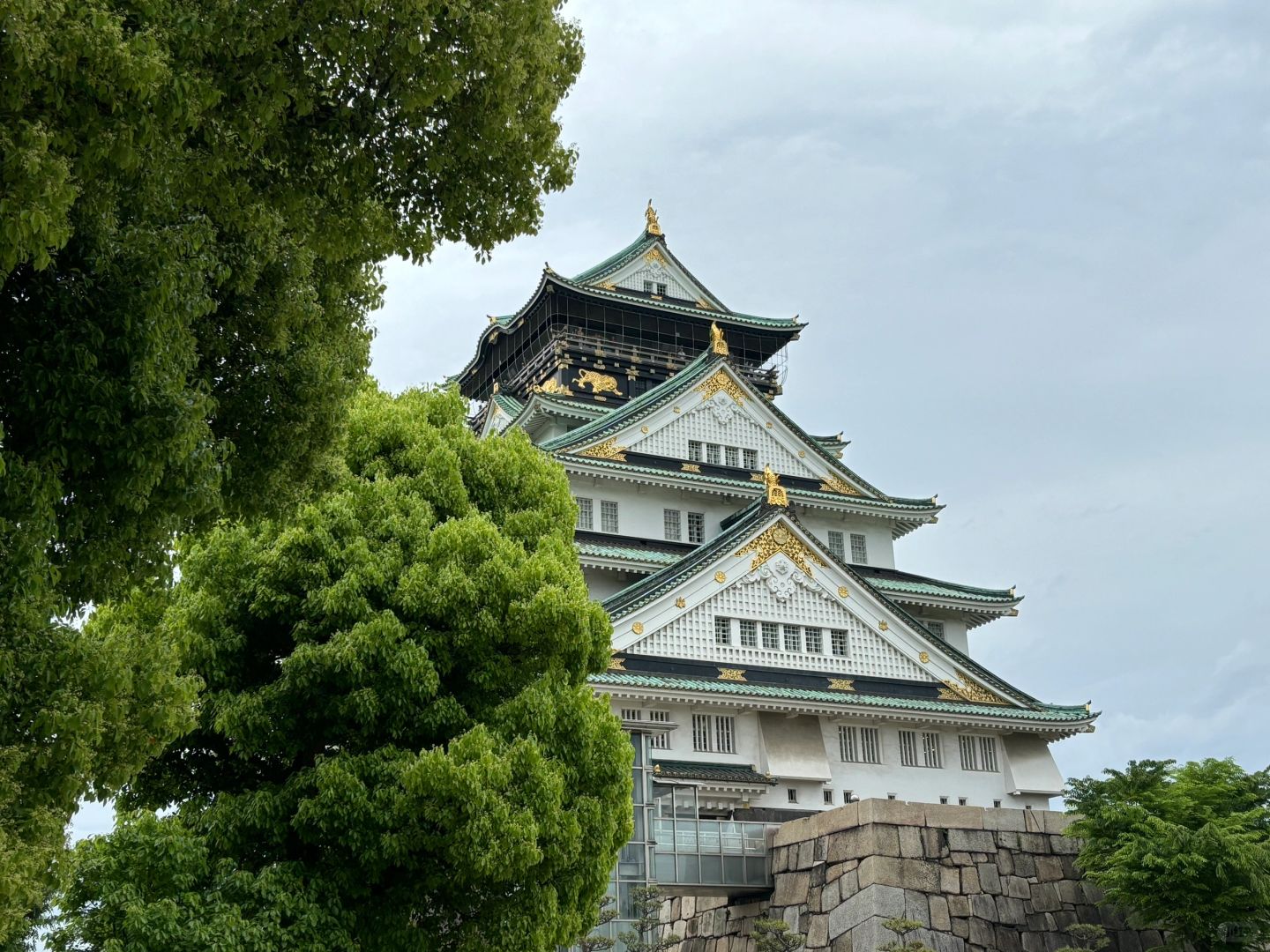 Osaka-Osaka & Kyoto & Nara Travel Diary, Castle Towers, Japan's Three Great Ancient Cities