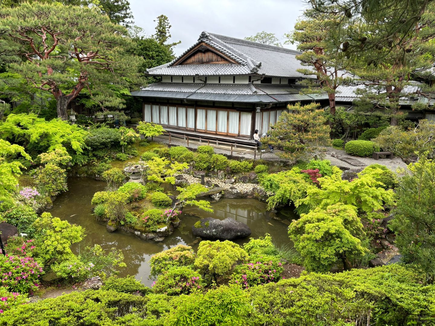 Osaka-Osaka & Kyoto & Nara Travel Diary, Castle Towers, Japan's Three Great Ancient Cities